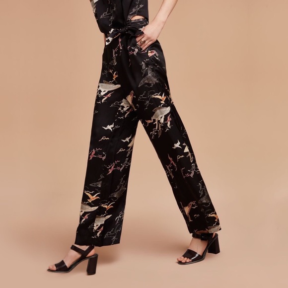 Aritzia Pants - aritzia wilfred baie silky wide leg pant 6
